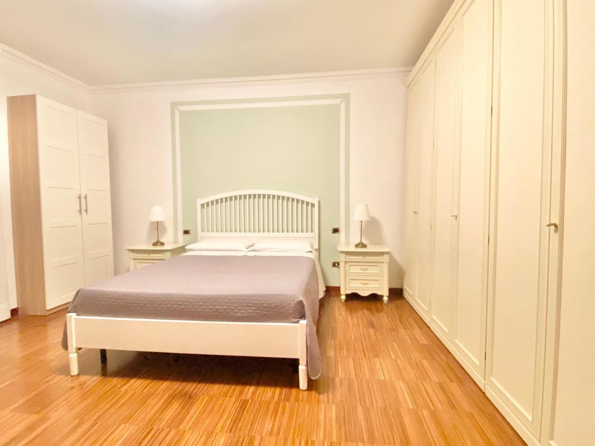 ברשלו B&B Stazione Don Camillo מראה חיצוני תמונה