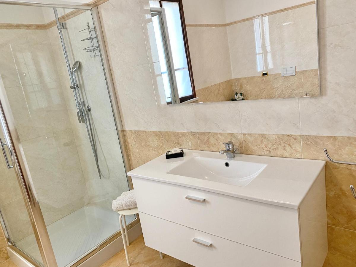 ברשלו B&B Stazione Don Camillo מראה חיצוני תמונה