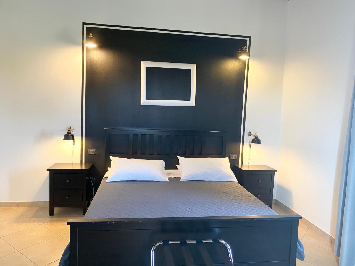 ברשלו B&B Stazione Don Camillo מראה חיצוני תמונה