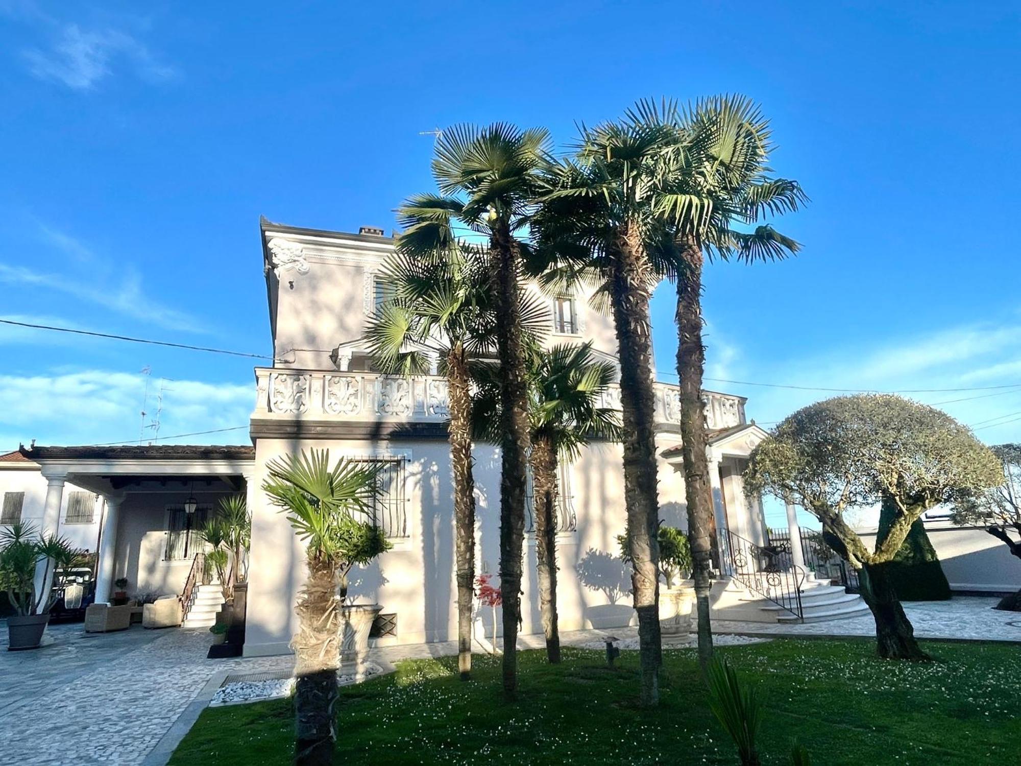 ברשלו B&B Stazione Don Camillo מראה חיצוני תמונה