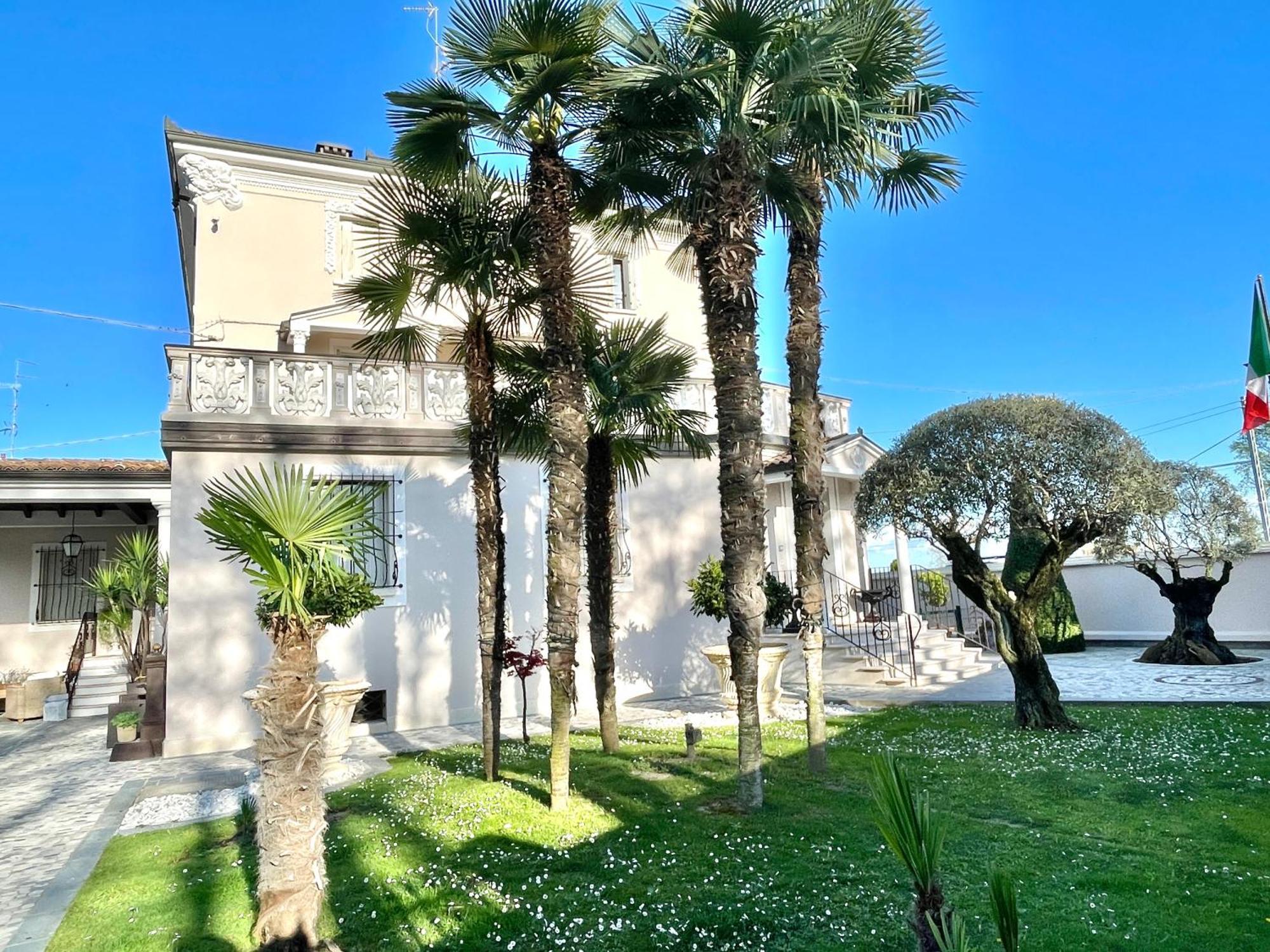 ברשלו B&B Stazione Don Camillo מראה חיצוני תמונה